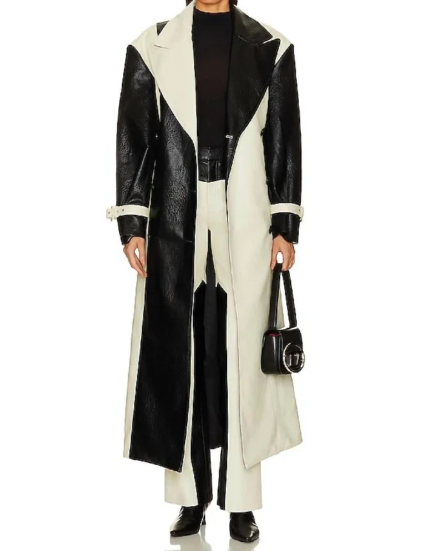 Baylor Coat In Ivory Black Combo