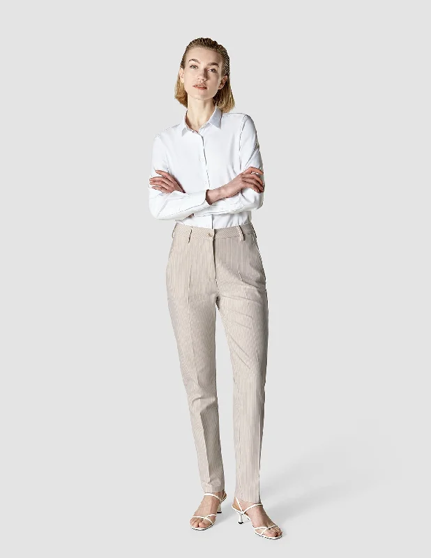 Essential Pants Tapered Cream Latte