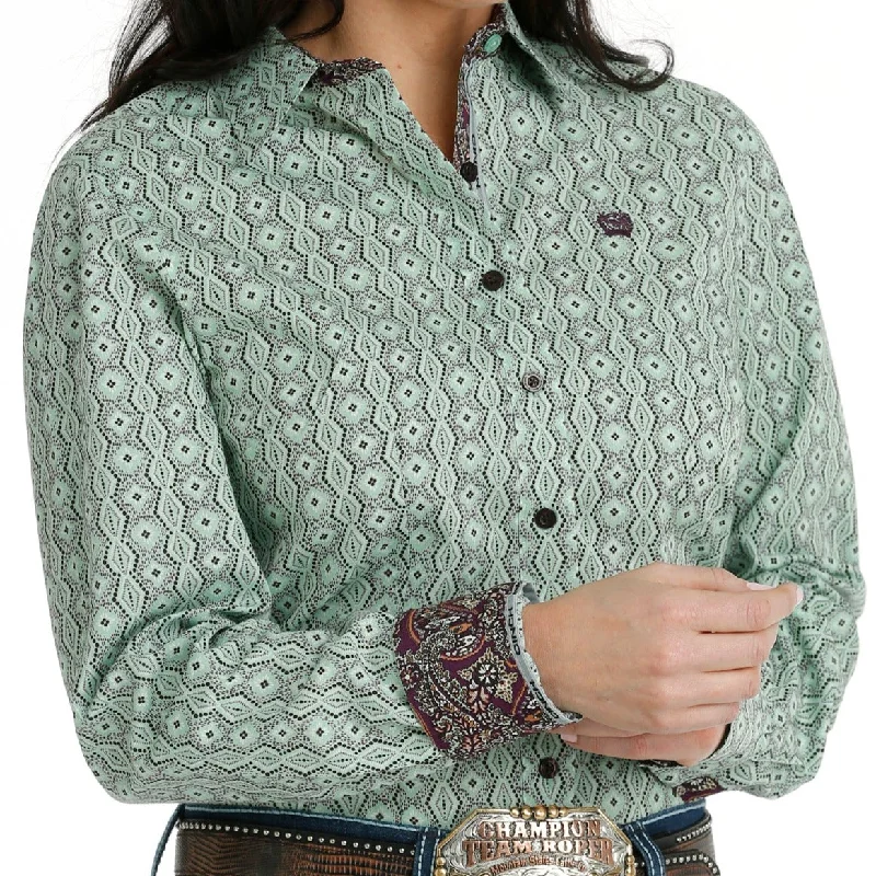 Cinch Women's Green Geometric Western Button Down Shirt