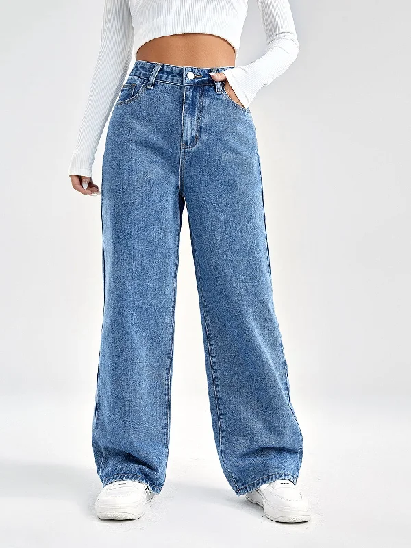 Slant Pocket High Waist Boyfriend Jeans