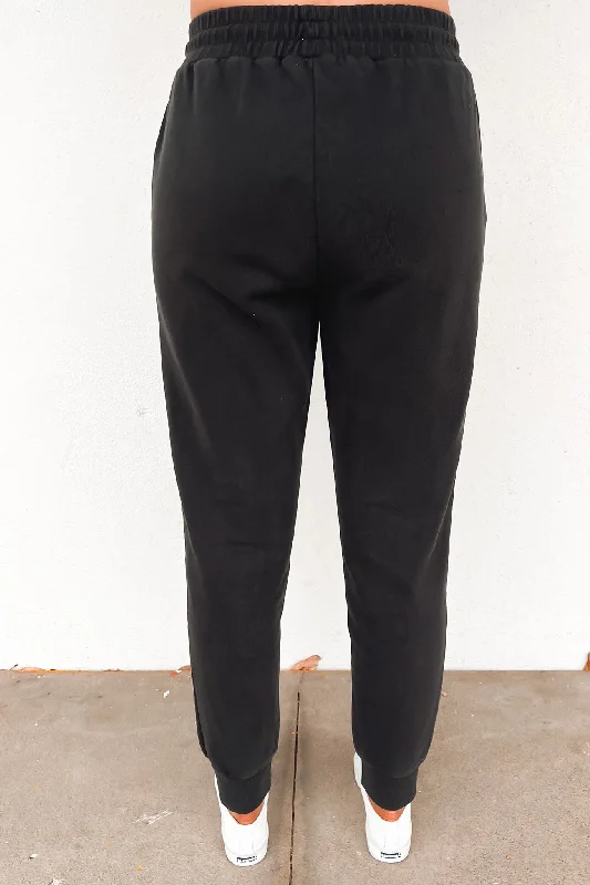 JNJL Essential Trackpant Washed Black